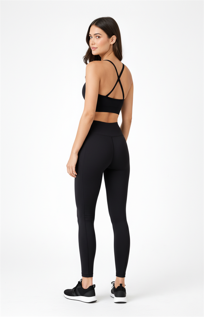 Top Fitness Preto com Sustentação e Design Anatômico