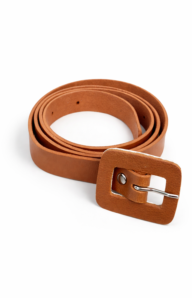 Cinto em Couro Sintético – Clássico, versátil e indispensável