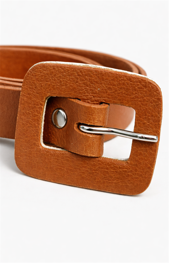 Cinto em Couro Sintético – Clássico, versátil e indispensável