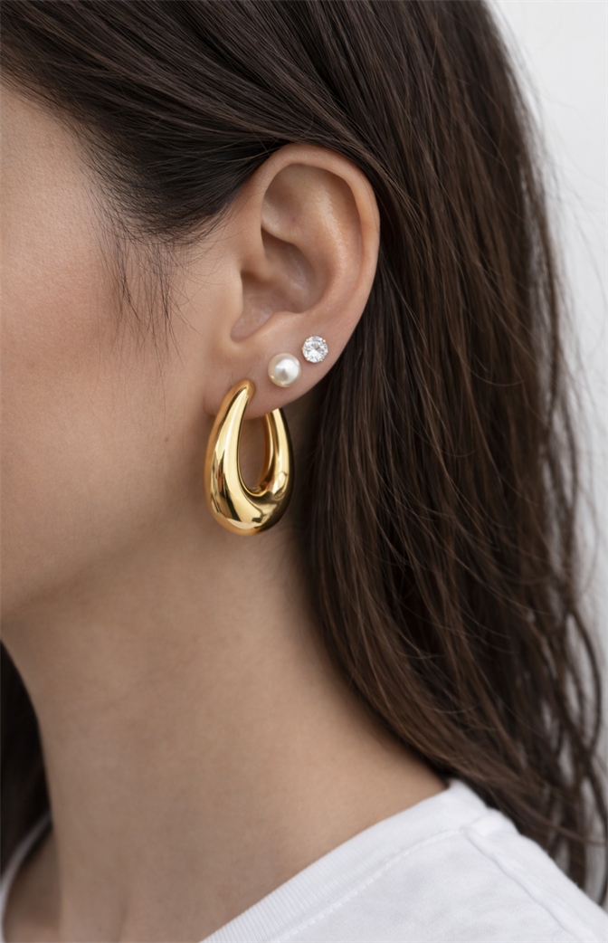 Kit de Brincos Dourados com Pérola, Ponto de Luz e Argola