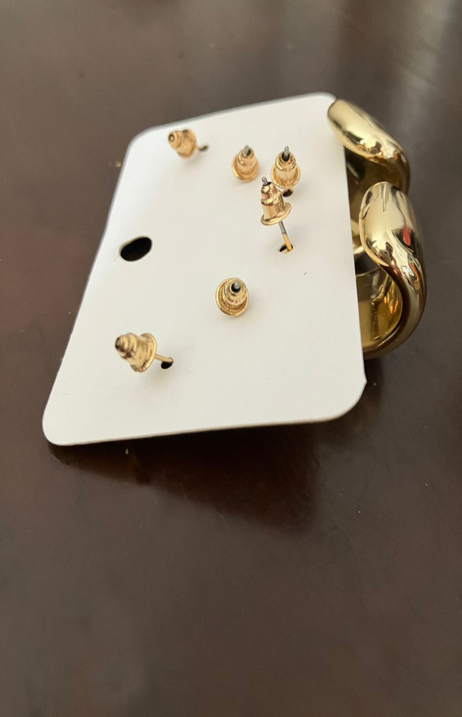 Kit 3 Pares de Brincos Femininos Dourados – Argola Larga Metalizada, Pérola Clássica e Ponto de Luz