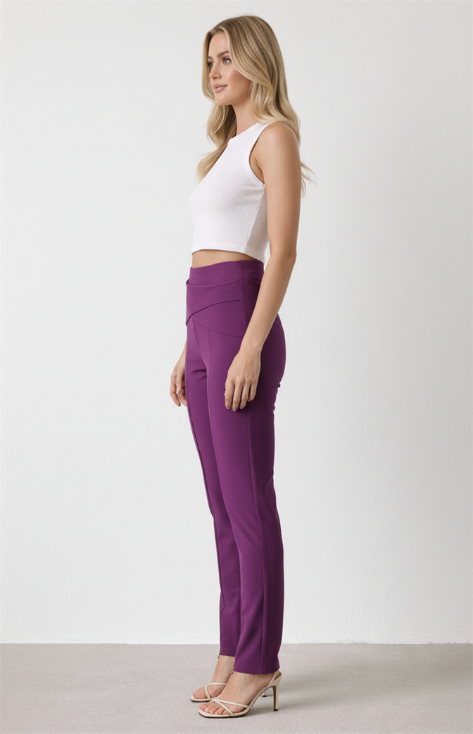 Calça Feminina Alfaiataria Skinny Roxa com Cintura Alta