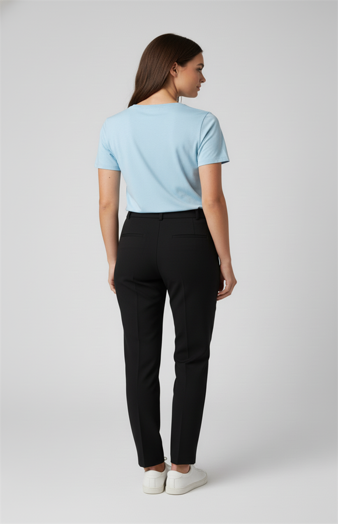 Camiseta Feminina Básica Premium Azul Claro | Leveza, Conforto e Elegância Atemporal